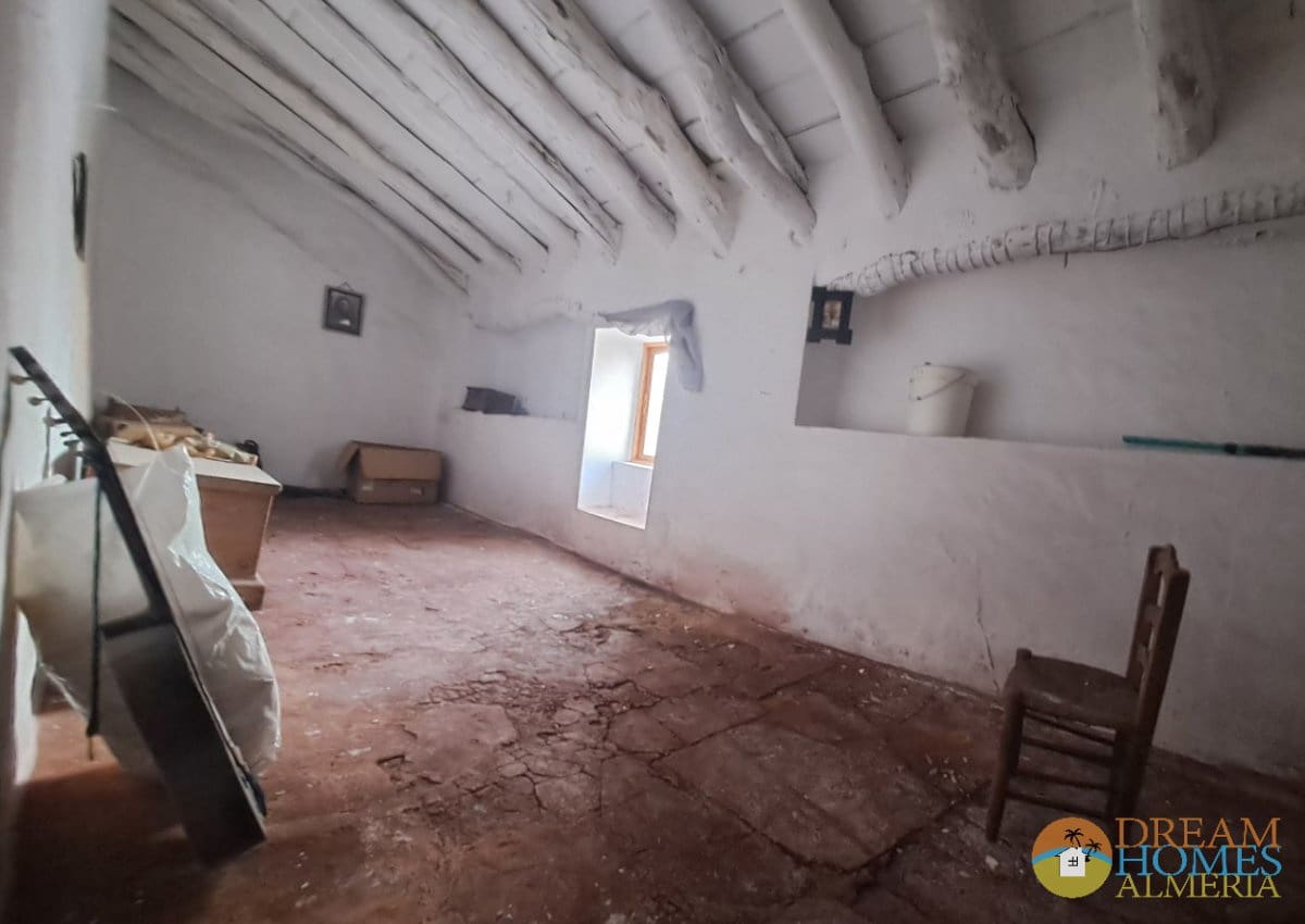 5 soveværelse Byhus til salg i Alcaudete - € 34.000 (Ref: 10148079)