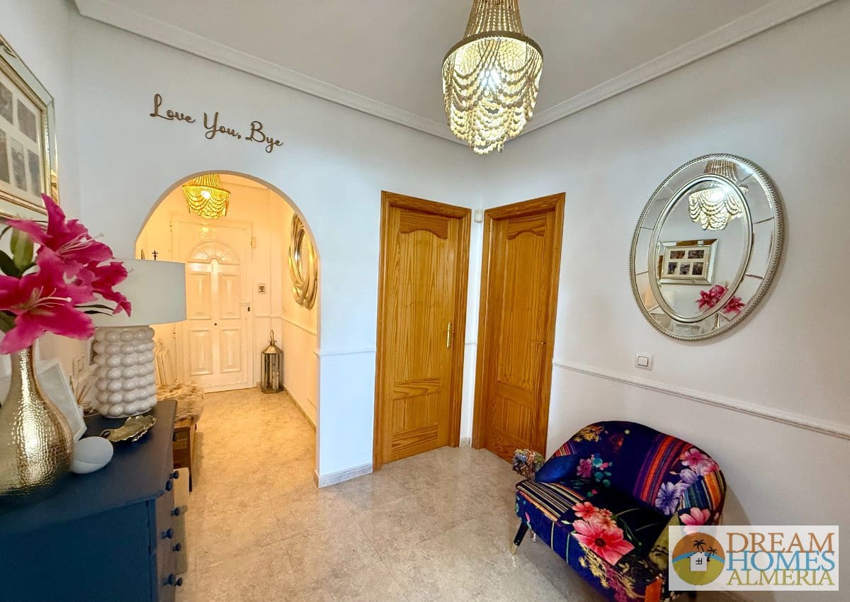 3 sypialnia Willa na sprzedaż w Arboleas z basenem garażem - 349 950 € (Ref: 10158474)