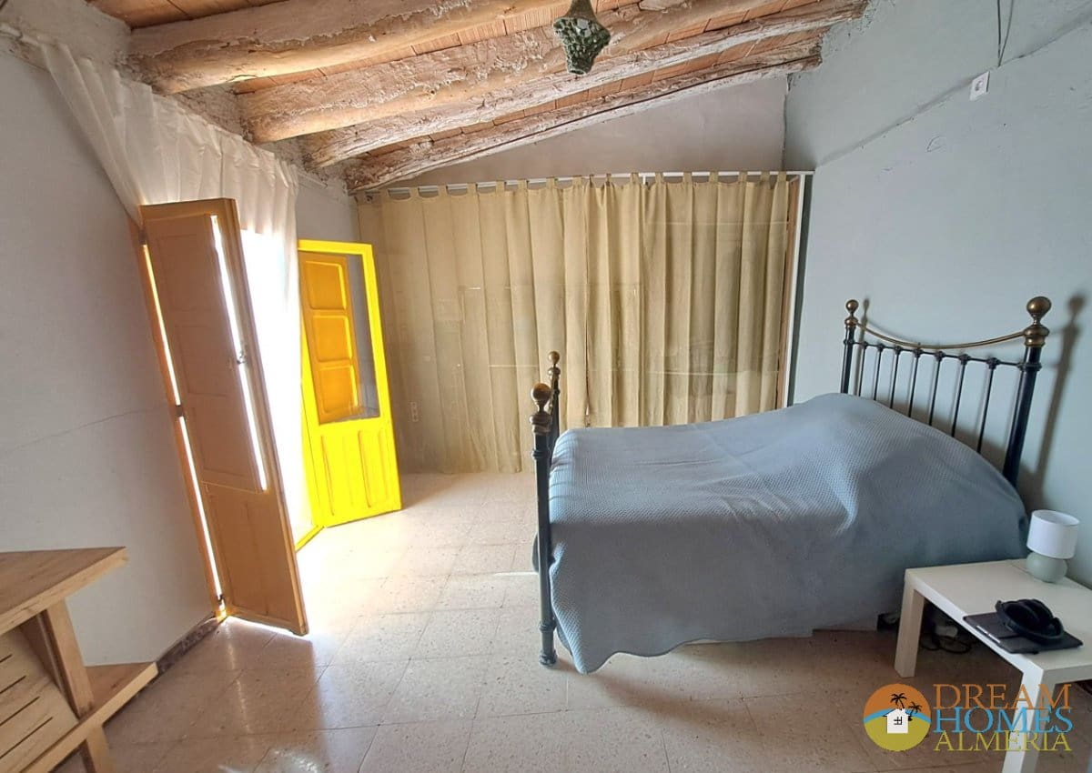 3 soverom Hus til salgs i Alcaudete - € 74 000 (Ref: 10186087)