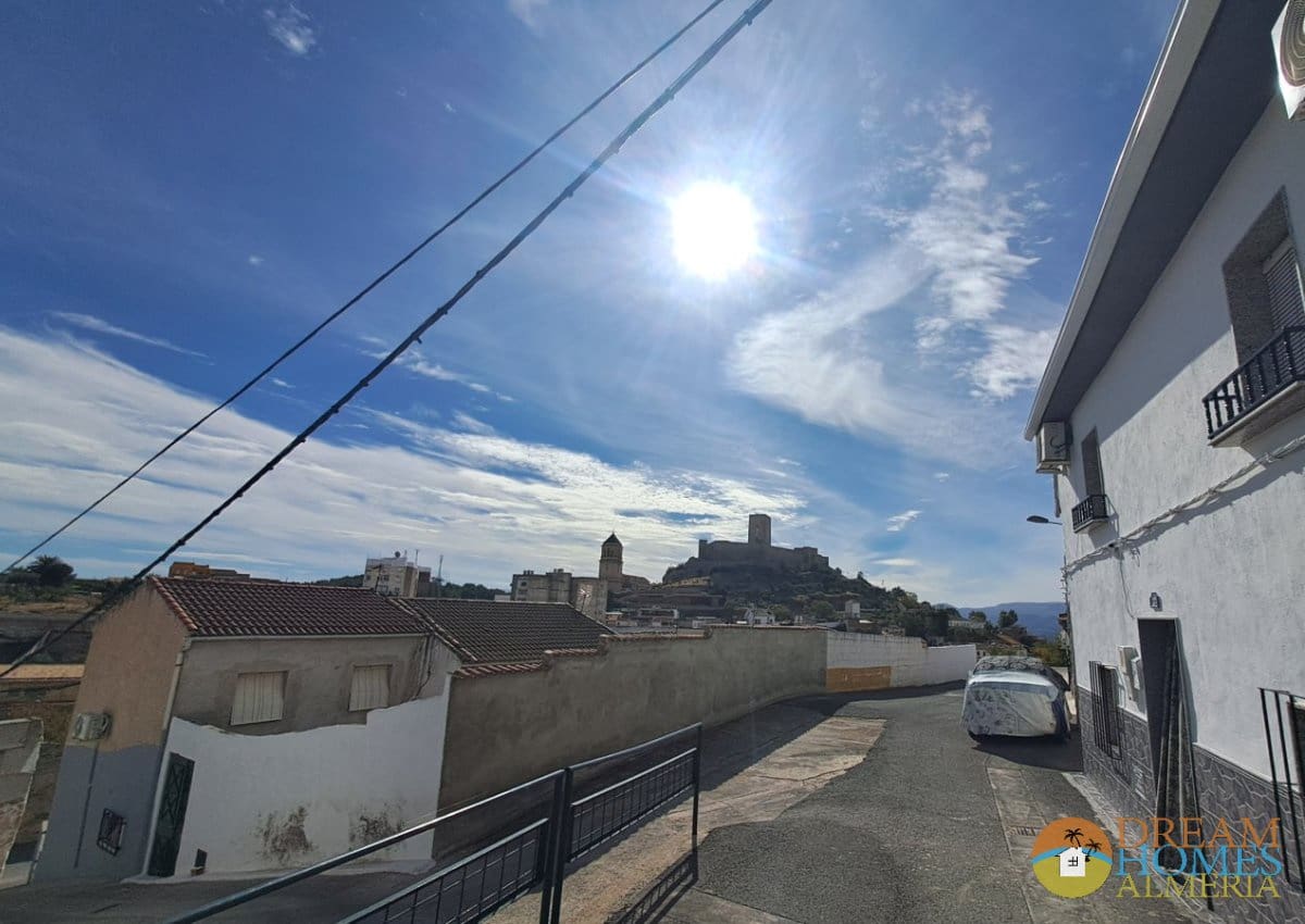 3 soverom Hus til salgs i Alcaudete - € 74 000 (Ref: 10186087)