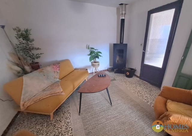 3 makuuhuone Omakotitalo myytävänä paikassa Alcaudete - 74 000 € (Ref: 10186087)