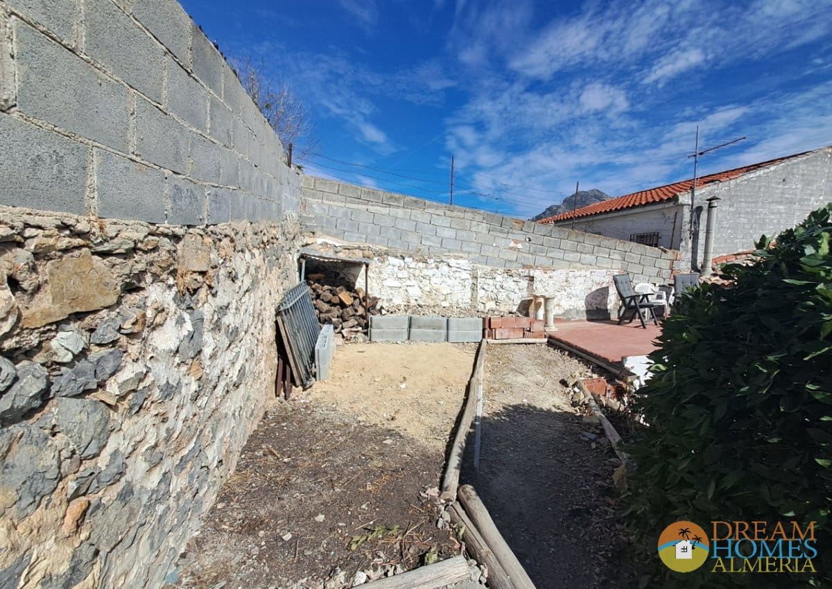 3 soverom Hus til salgs i Alcaudete - € 74 000 (Ref: 10186087)