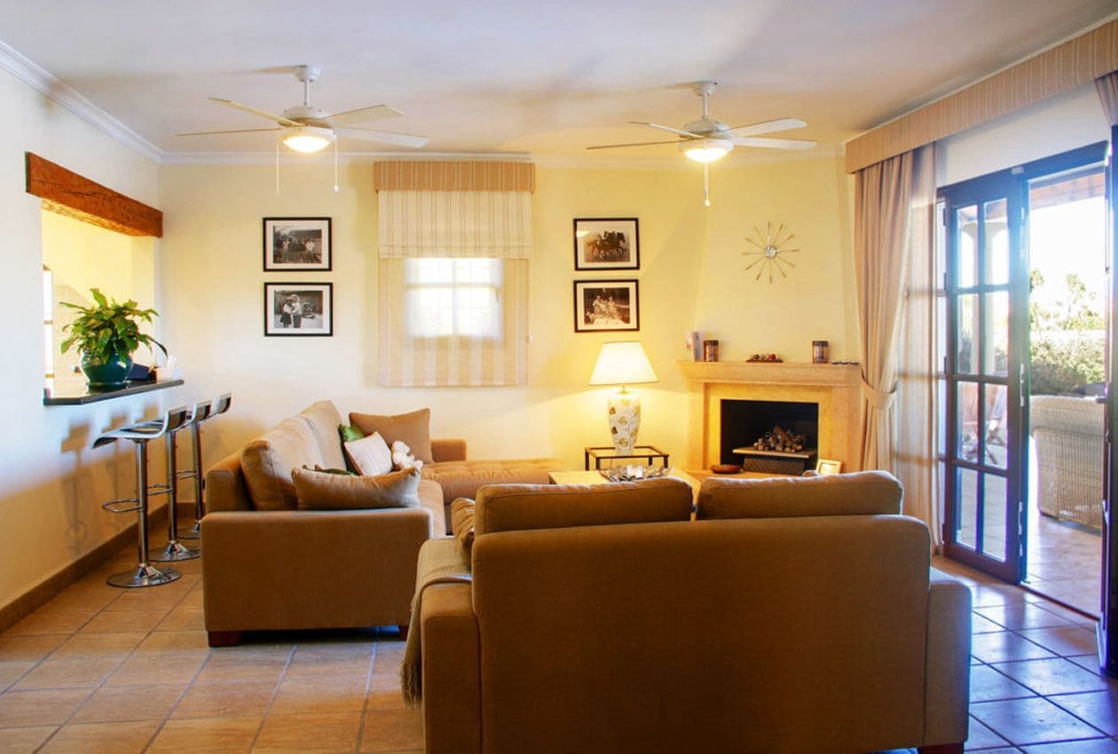 4 Zimmer Villa zu verkaufen in Cuevas del Almanzora mit Pool - 365.000 € (Ref: 6744765)