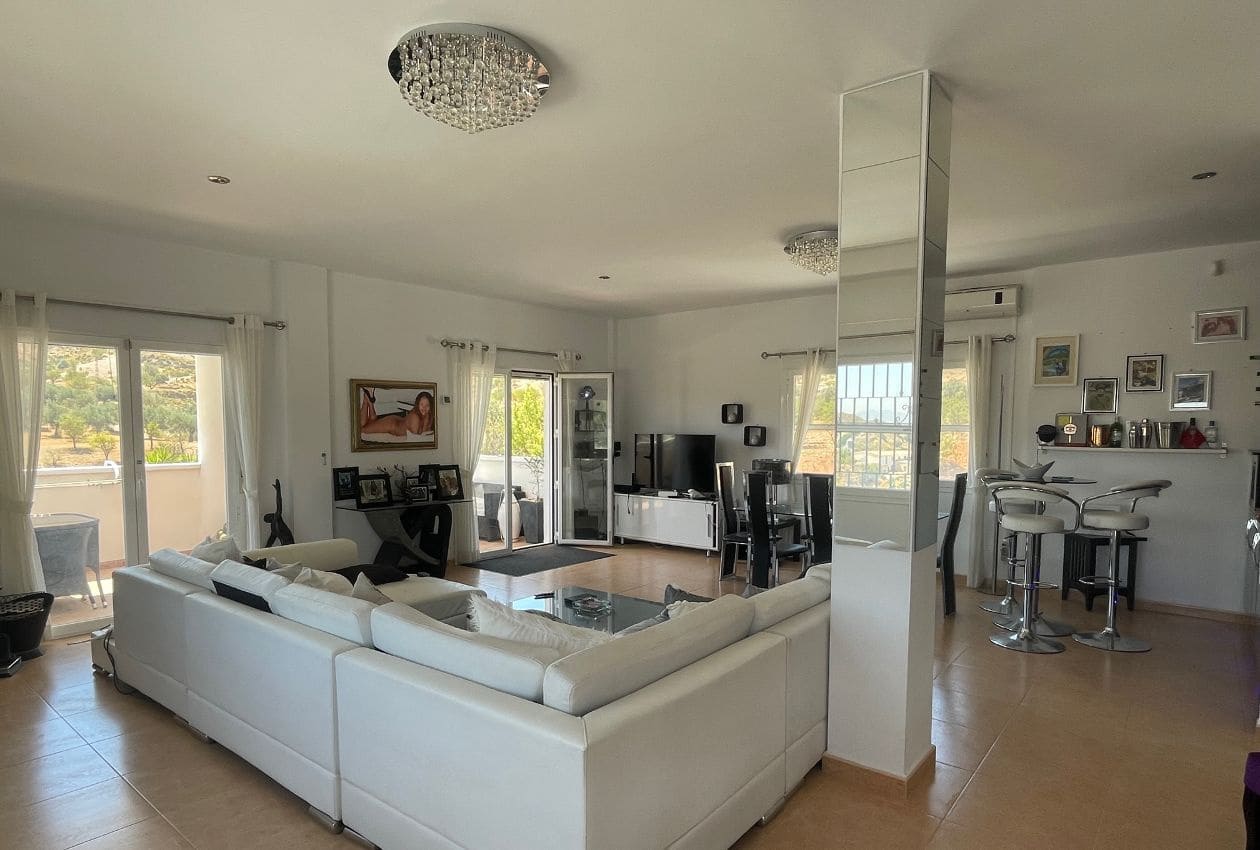 4 soveværelse Villa til salg i Arboleas med swimmingpool - € 330.000 (Ref: 6974580)