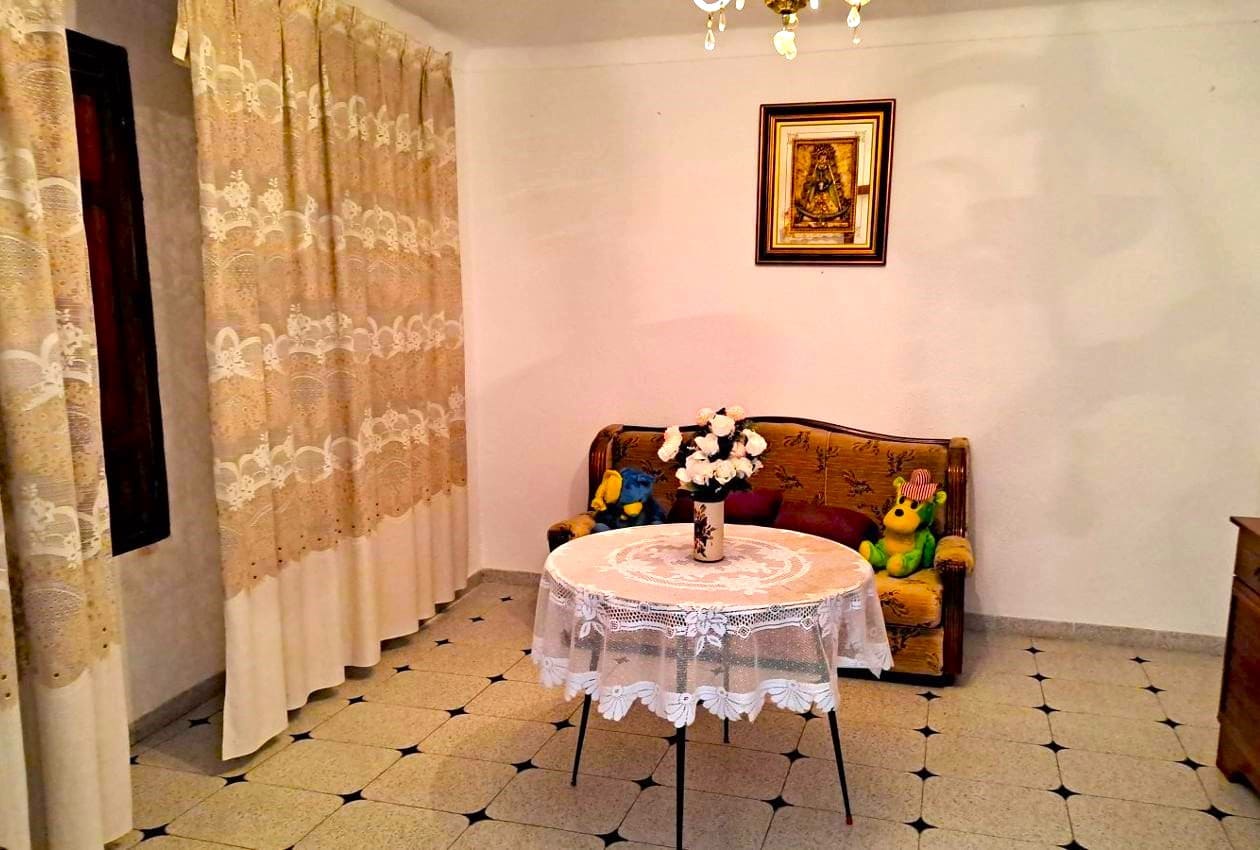 4 soverom Hus til salgs i Castillo de Locubin - € 59 000 (Ref: 7656830)