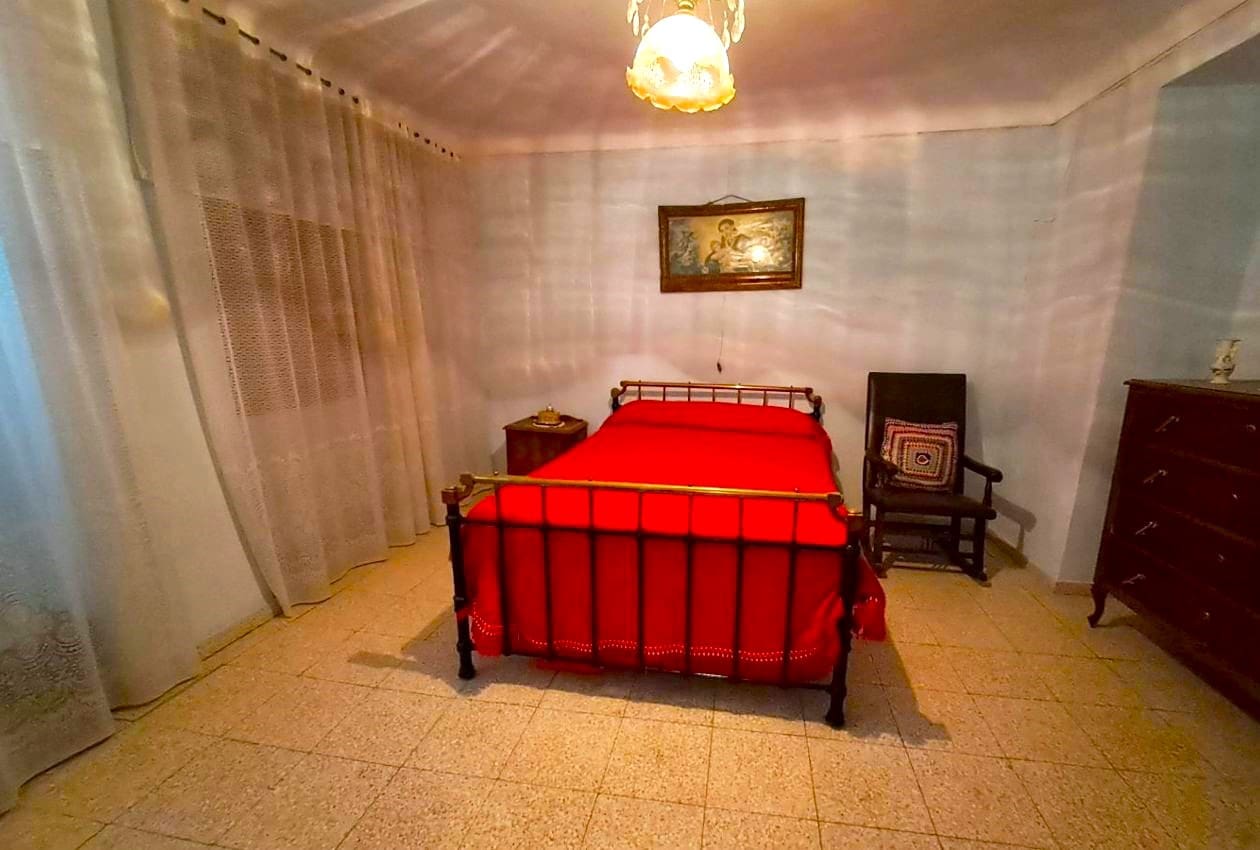 4 soverom Hus til salgs i Castillo de Locubin - € 59 000 (Ref: 7656830)