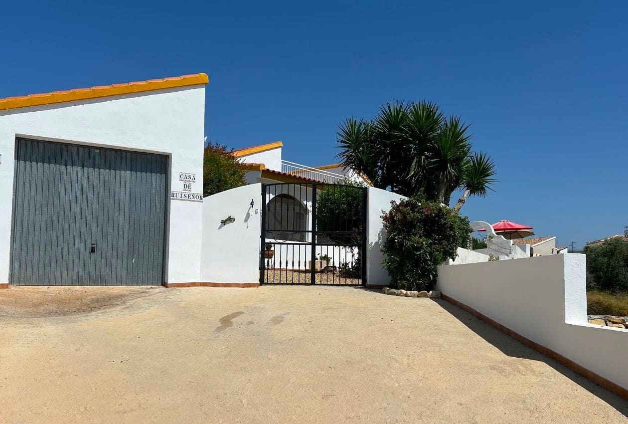 4 soveværelse Villa til salg i Arboleas med swimmingpool - € 279.000 (Ref: 7700132)