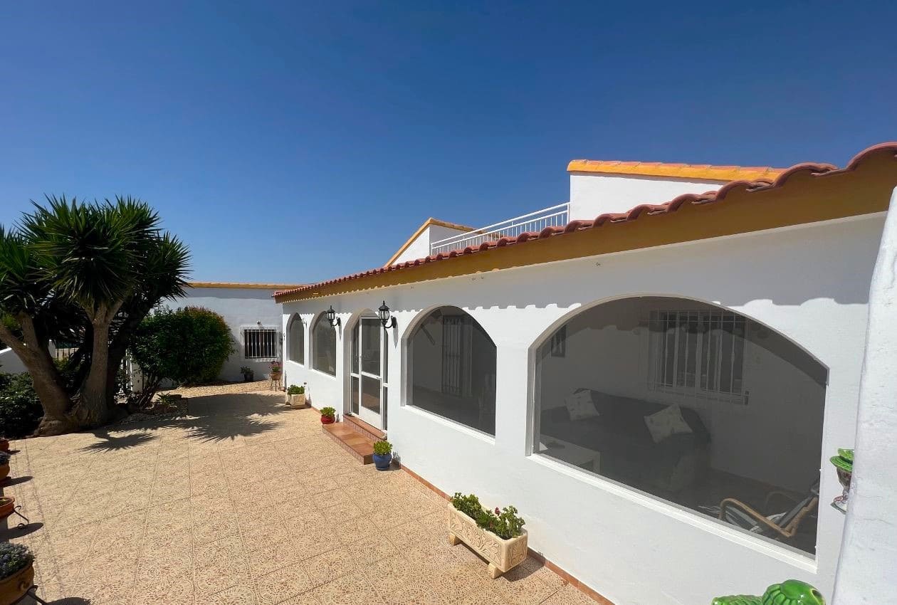 4 soveværelse Villa til salg i Arboleas med swimmingpool - € 279.000 (Ref: 7700132)