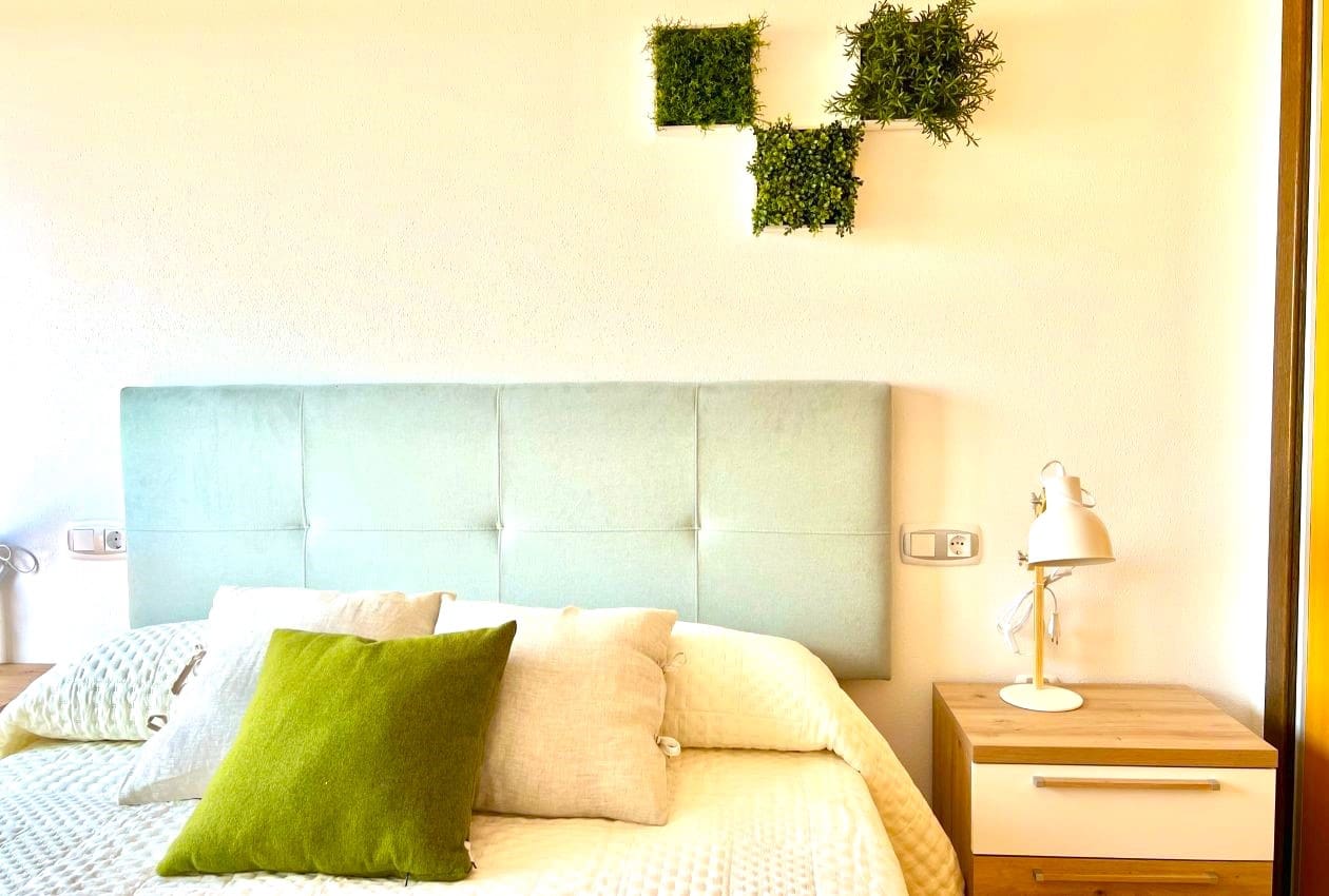 2 bedroom Apartment for sale in Aguilas with pool - € 162,000 (Ref: 7732300)