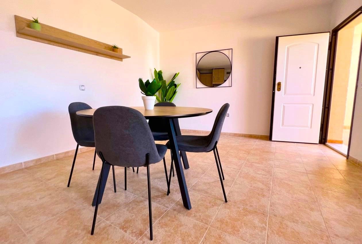 2 bedroom Apartment for sale in Aguilas with pool - € 162,000 (Ref: 7732300)