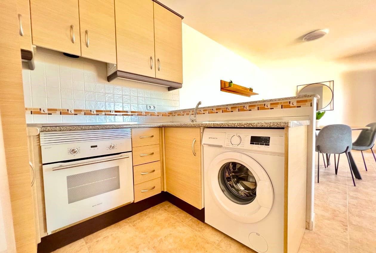 2 bedroom Apartment for sale in Aguilas with pool - € 162,000 (Ref: 7732300)