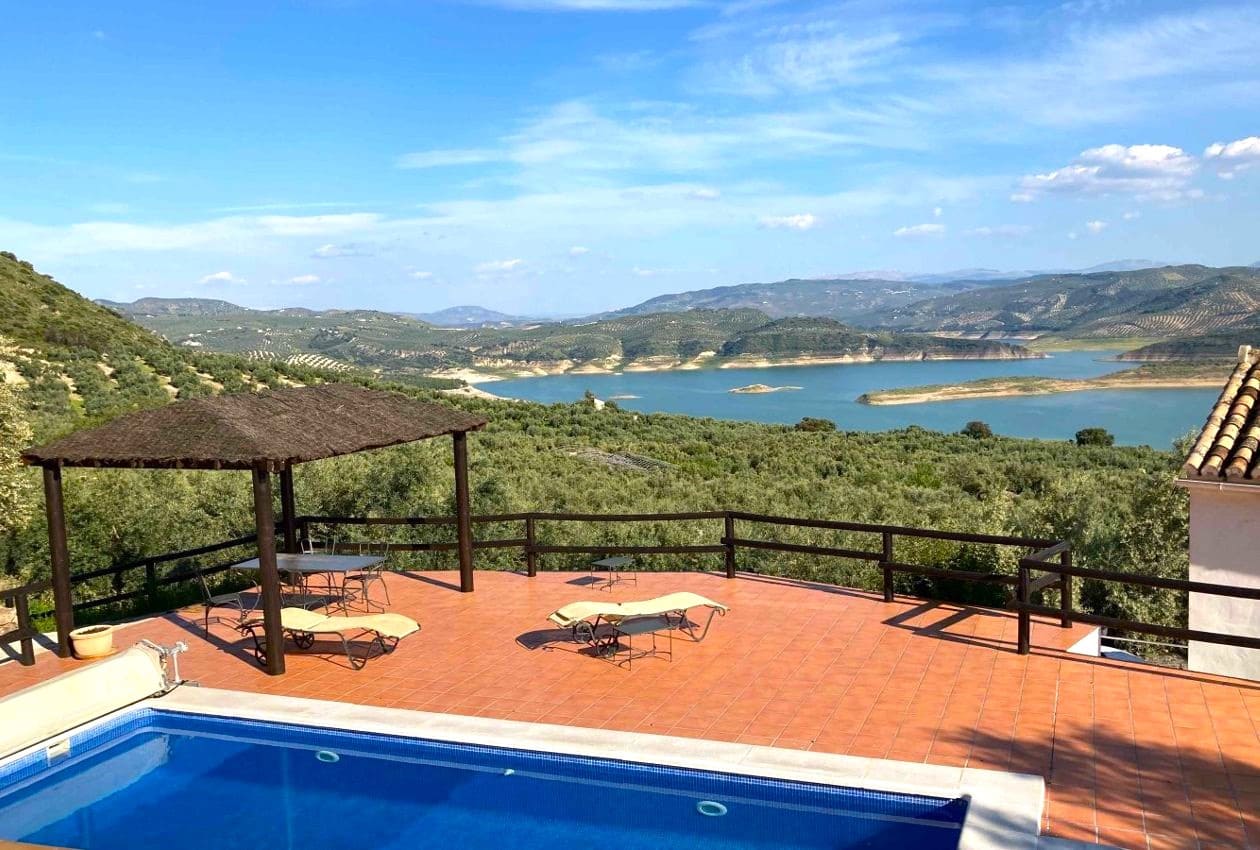 4 soveværelse Semi-Rækkehus til salg i Rute med swimmingpool - € 320.000 (Ref: 7878630)