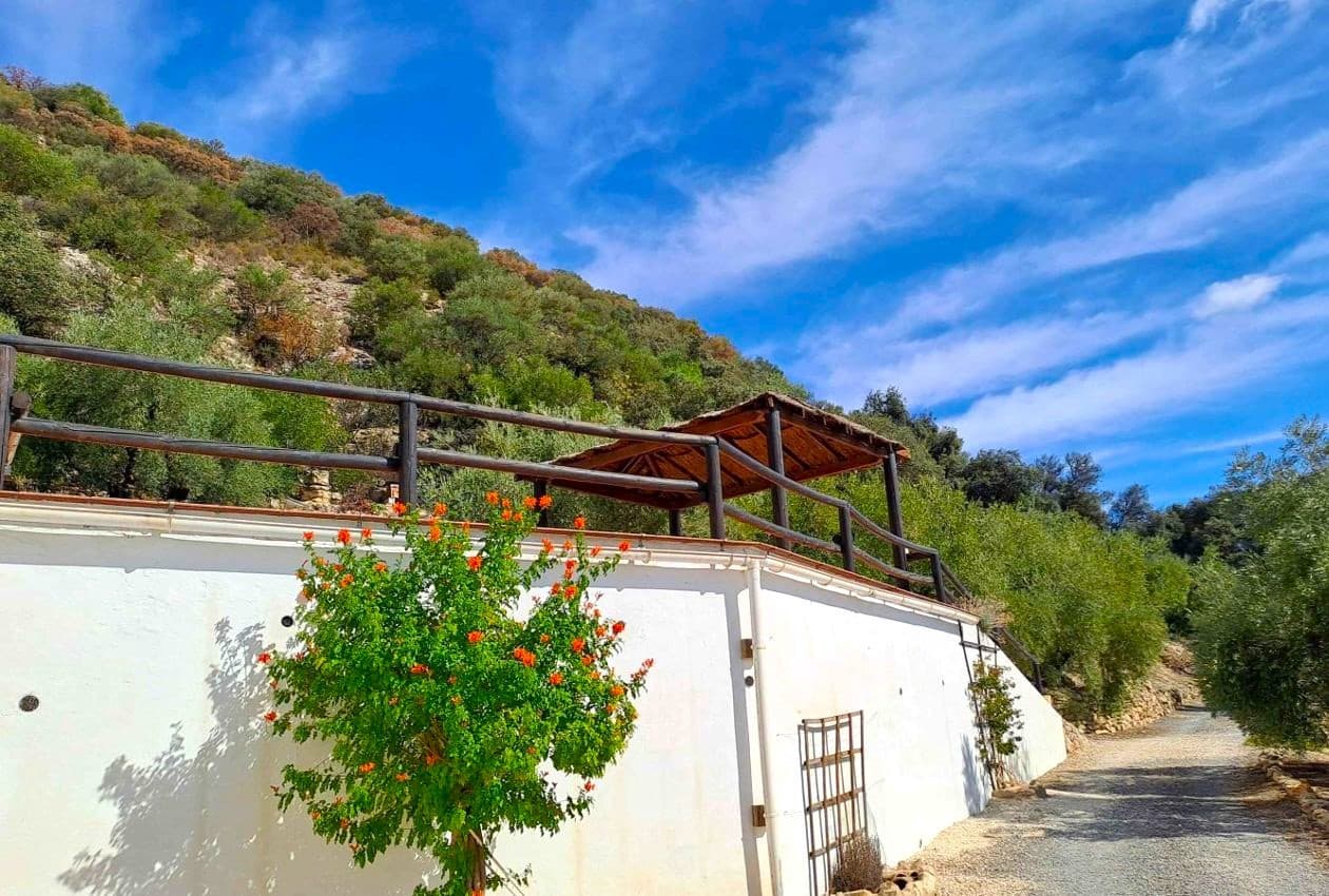 4 soveværelse Semi-Rækkehus til salg i Rute med swimmingpool - € 320.000 (Ref: 7878630)