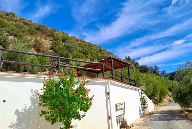 4 makuuhuone Paritalo myytävänä paikassa Rute mukana uima-altaan - 320 000 € (Ref: 7878630)