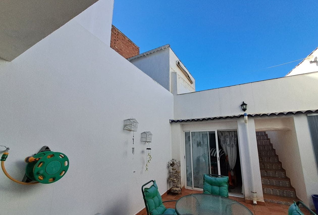 3 soveværelse Byhus til salg i Montizon - € 79.000 (Ref: 8304504)