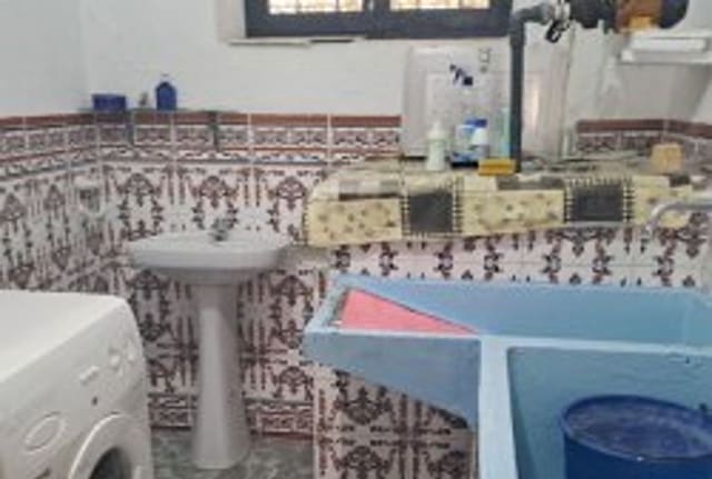 5 soverom Hus til salgs i Alcaudete - € 74 000 (Ref: 8404338)