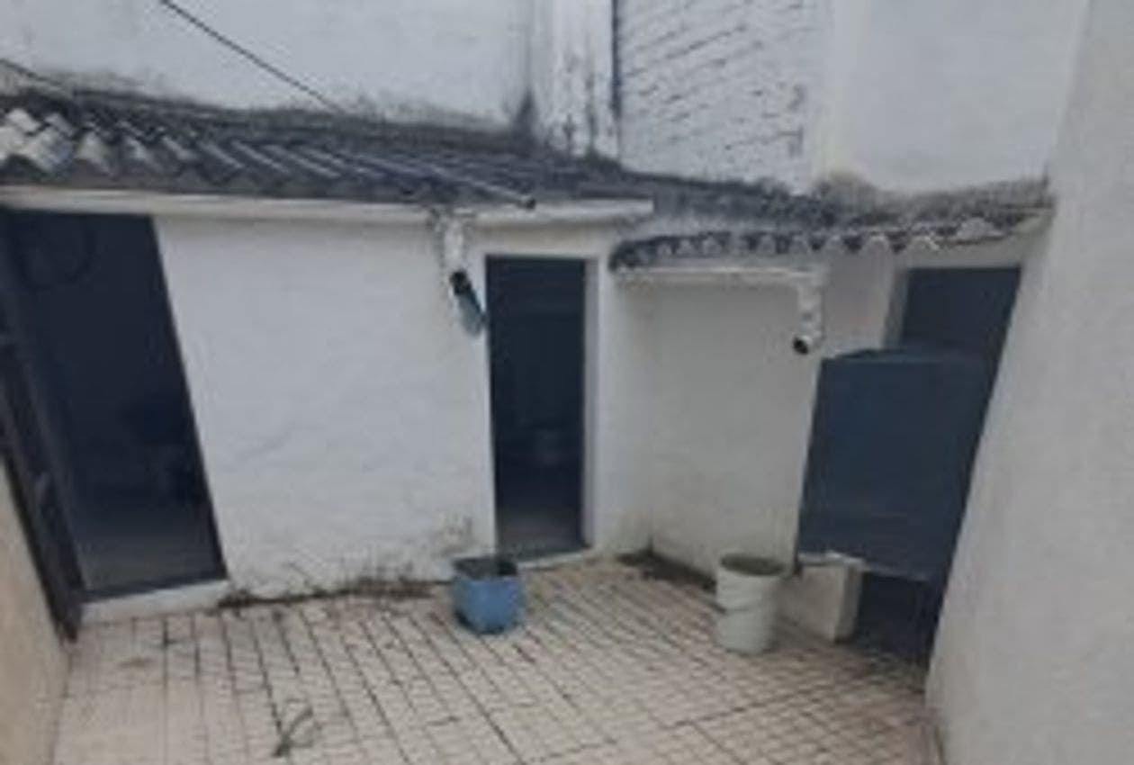 5 makuuhuone Omakotitalo myytävänä paikassa Alcaudete - 74 000 € (Ref: 8404338)