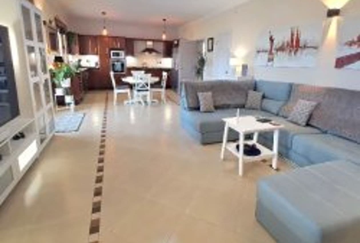 4 soveværelse Finca/Landehus til salg i Algarinejo med swimmingpool - € 360.000 (Ref: 8490294)