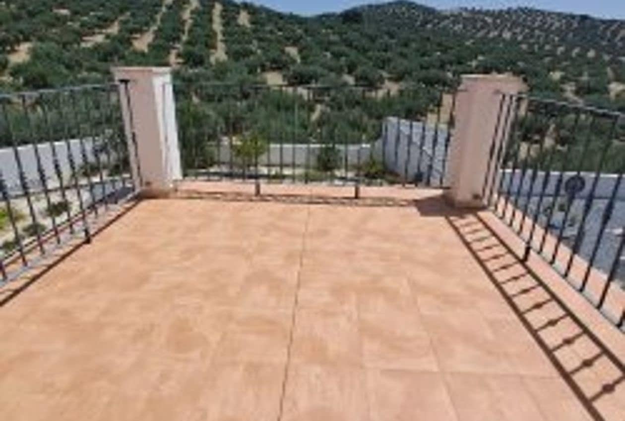 4 soveværelse Finca/Landehus til salg i Algarinejo med swimmingpool - € 360.000 (Ref: 8490294)