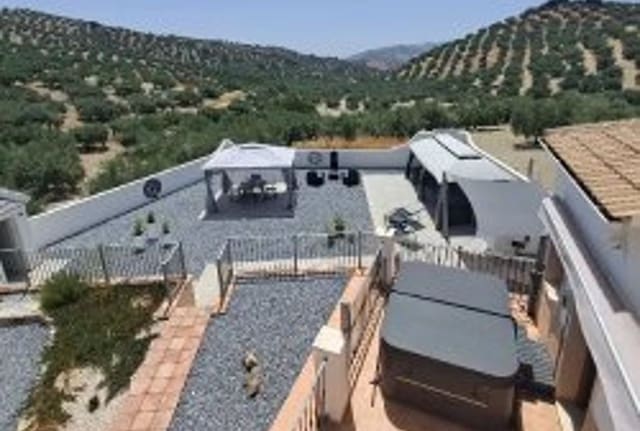 4 sypialnia Finka/Dom wiejski na sprzedaż w Algarinejo z basenem - 360 000 € (Ref: 8490294)