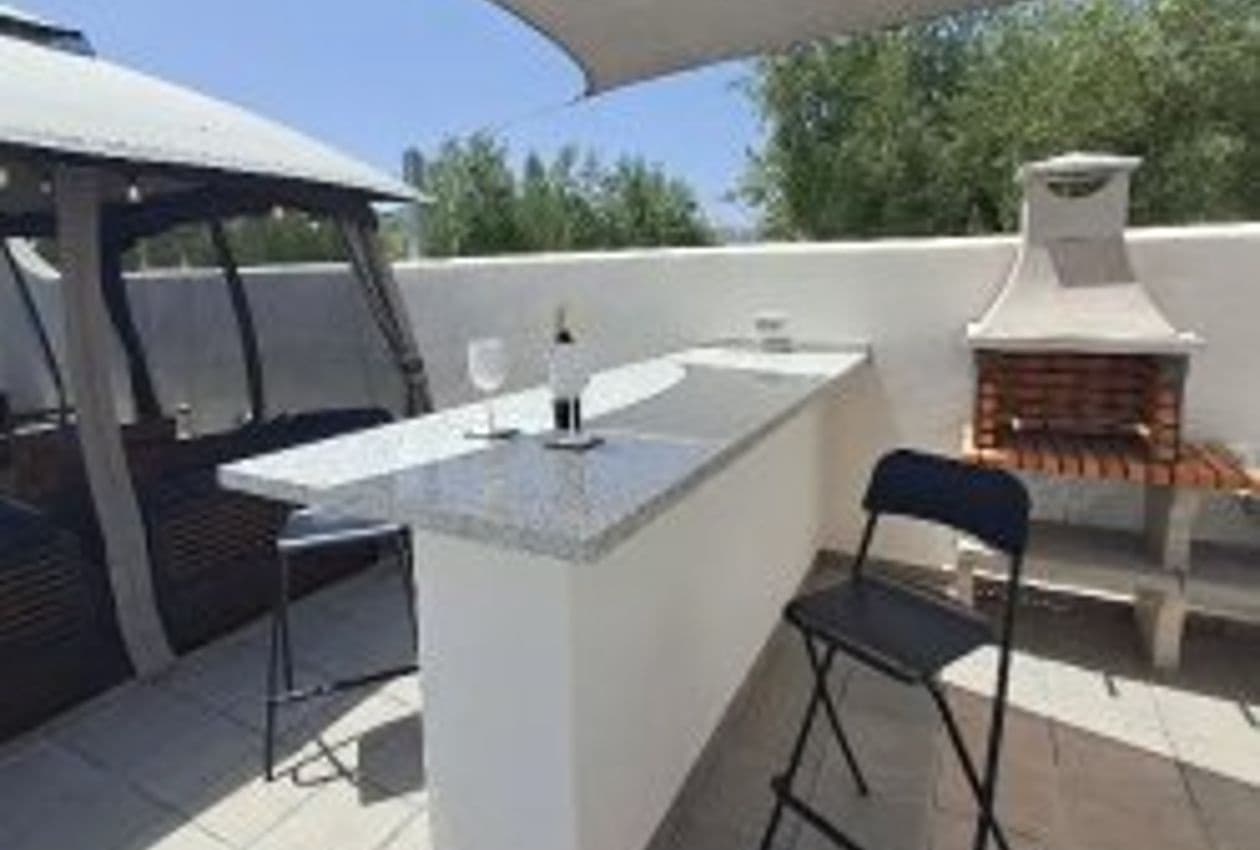 4 soveværelse Finca/Landehus til salg i Algarinejo med swimmingpool - € 360.000 (Ref: 8490294)