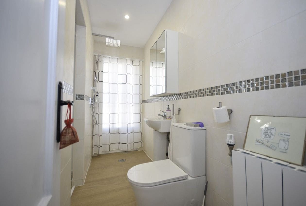 4 bedroom Villa for sale in Oria with pool - € 324,950 (Ref: 8600806)