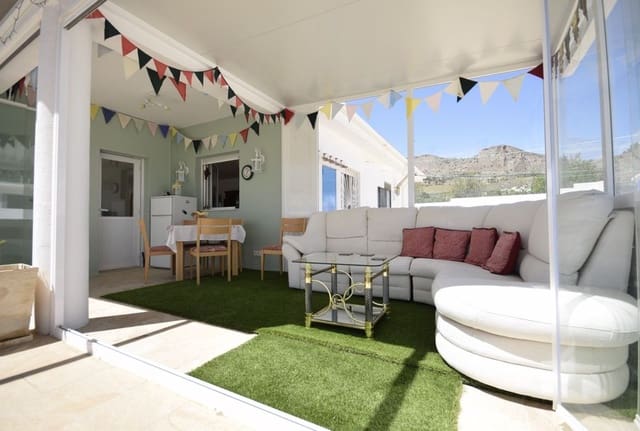 4 soveværelse Villa til salg i Oria med swimmingpool - € 324.950 (Ref: 8600806)