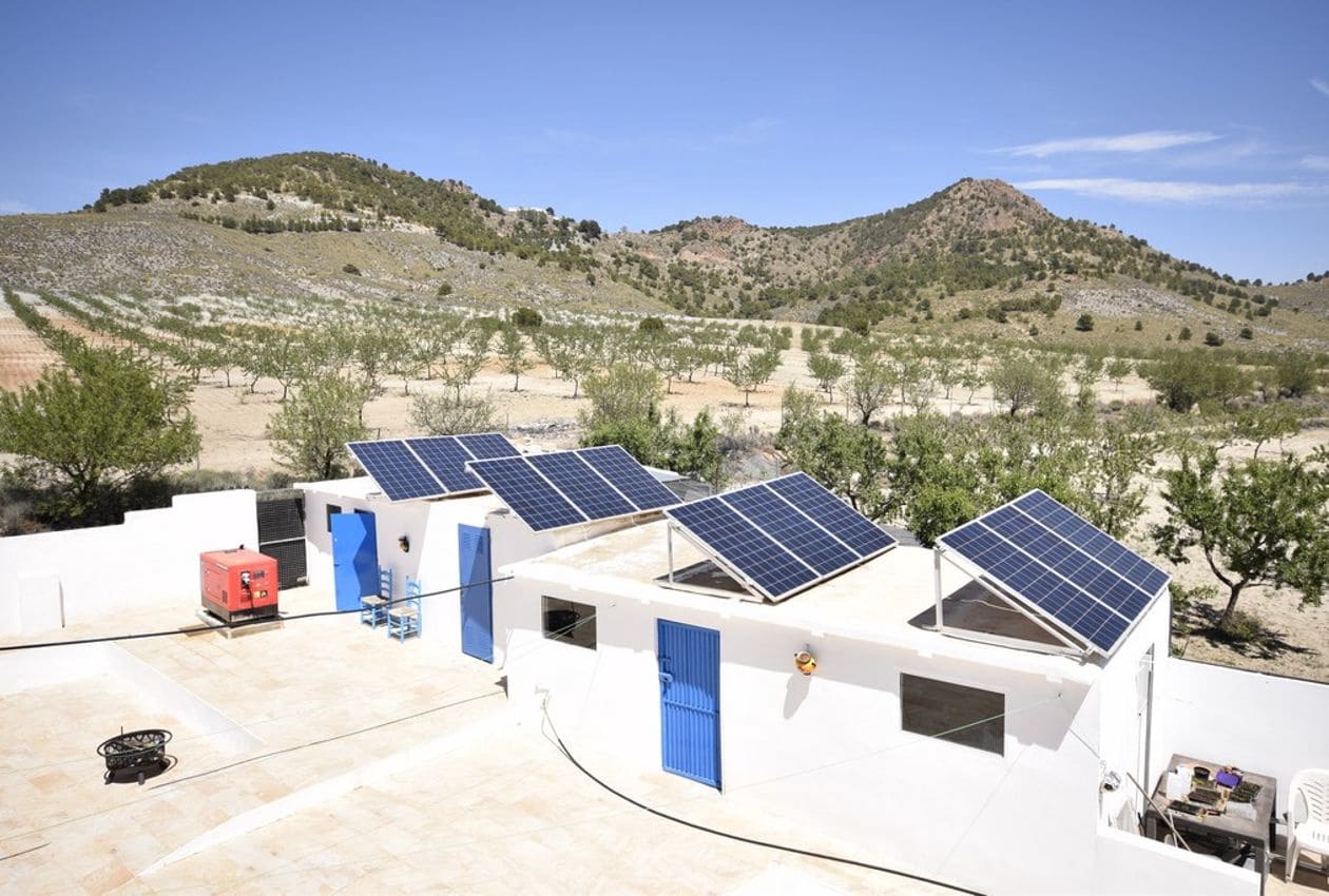 4 bedroom Villa for sale in Oria with pool - € 324,950 (Ref: 8600806)