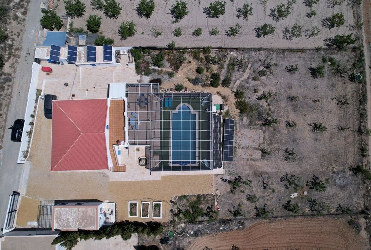 4 bedroom Villa for sale in Oria with pool - € 324,950 (Ref: 8600806)