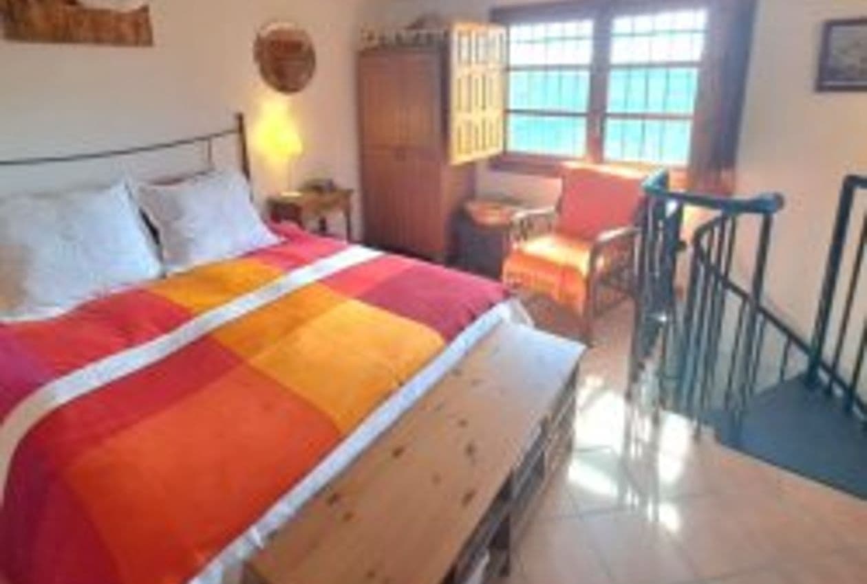 4 slaapkamer Finca/Landhuis te koop in Iznajar met zwembad - € 385.000 (Ref: 8607794)