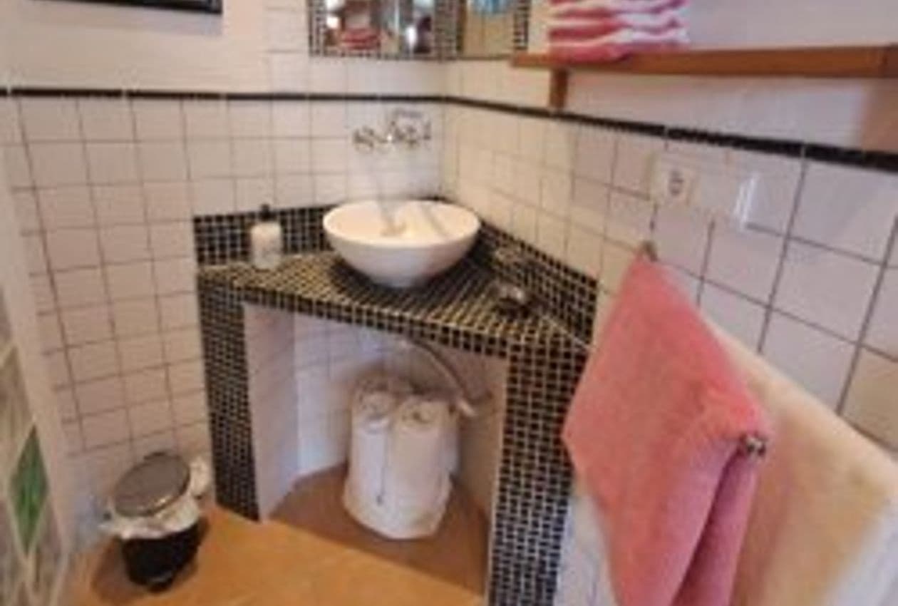 4 slaapkamer Finca/Landhuis te koop in Iznajar met zwembad - € 385.000 (Ref: 8607794)