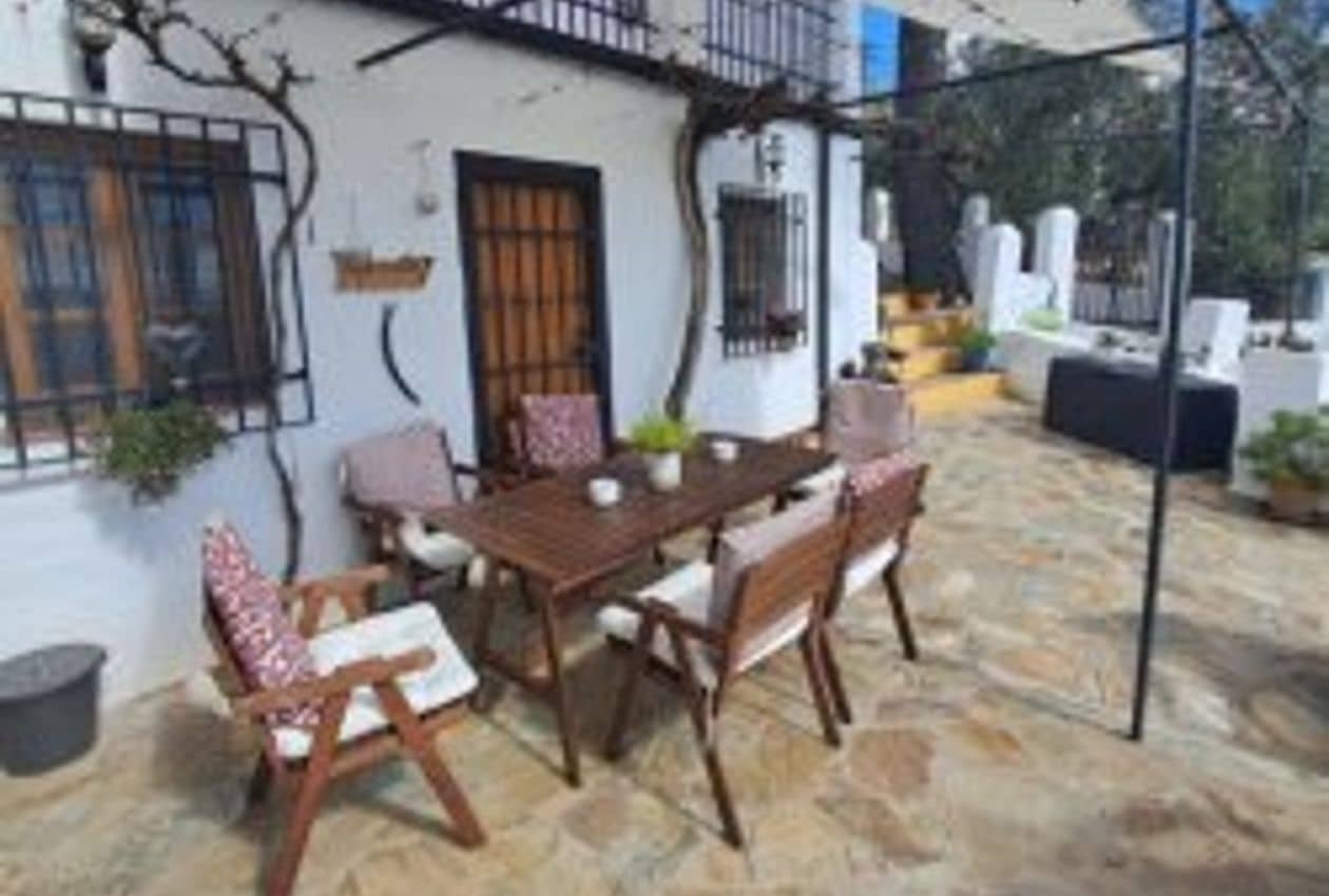 4 slaapkamer Finca/Landhuis te koop in Iznajar met zwembad - € 385.000 (Ref: 8607794)