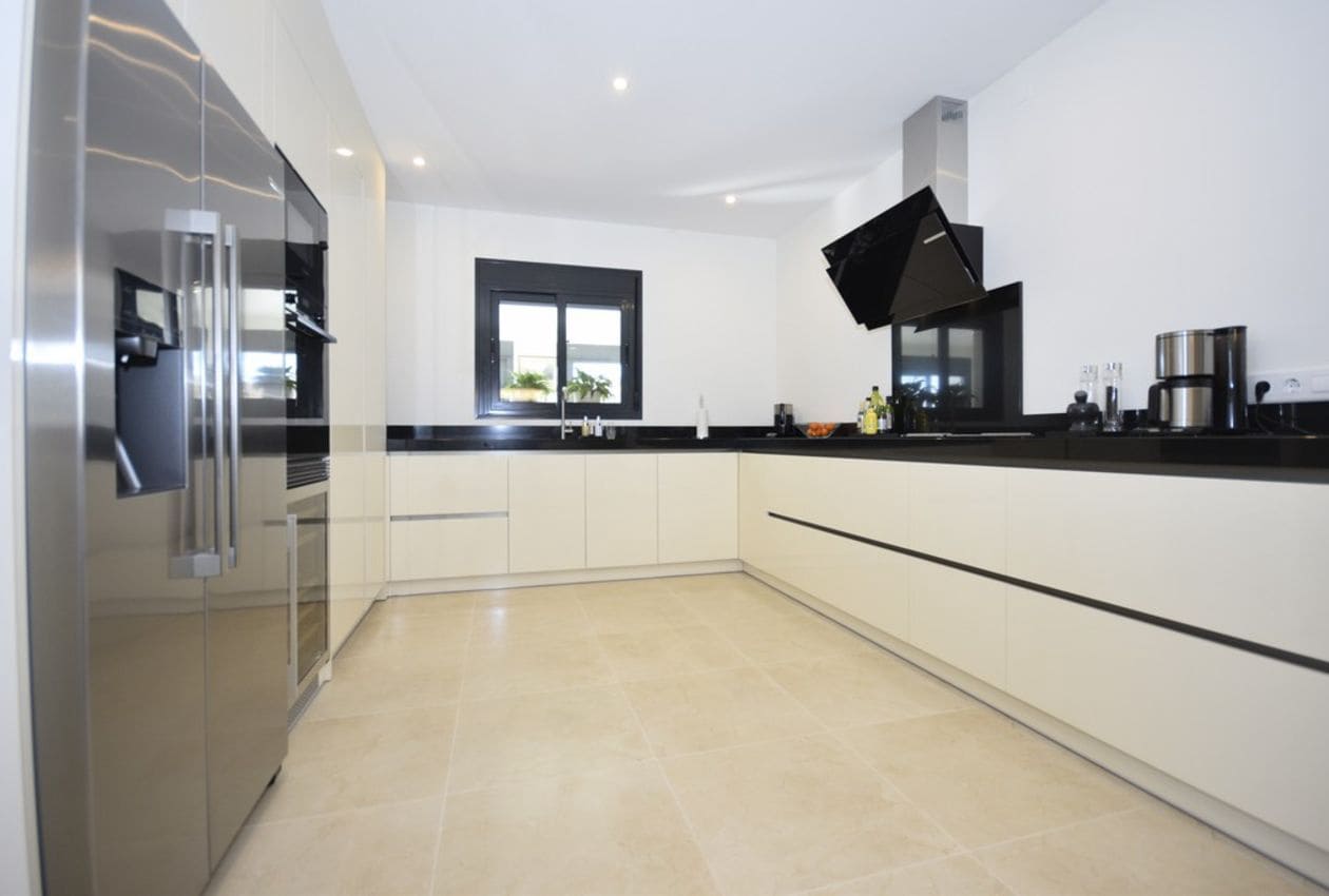 3 soveværelse Villa til salg i Arboleas med swimmingpool - € 274.995 (Ref: 8688250)