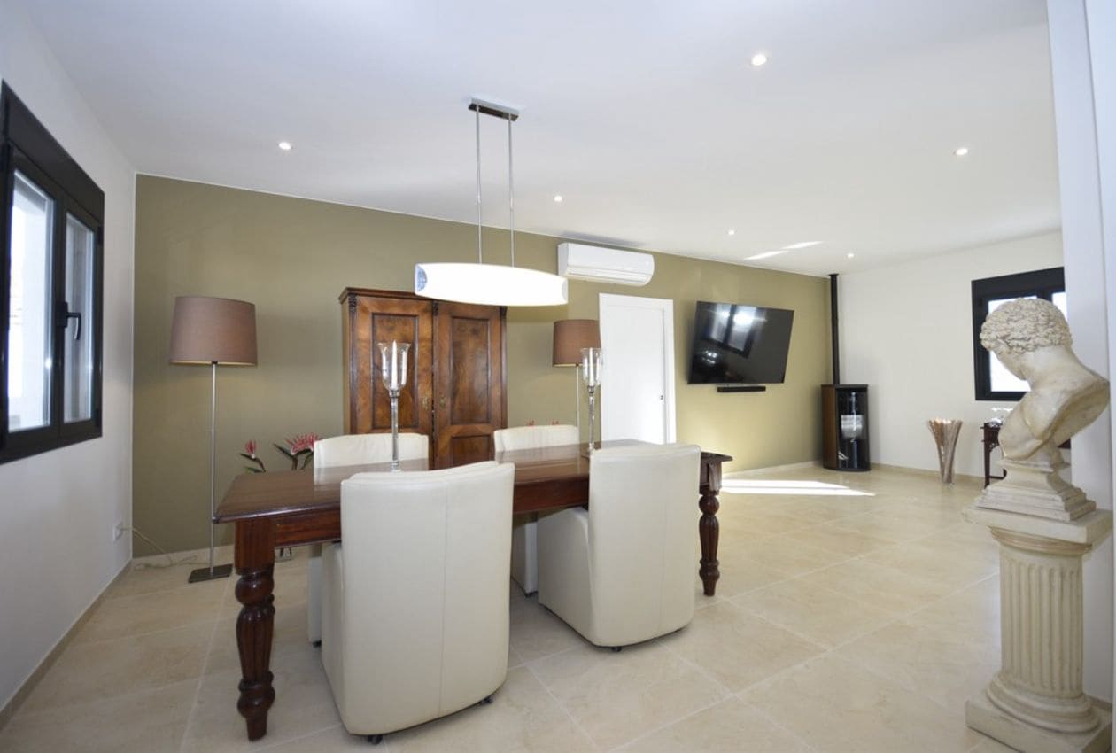 3 soveværelse Villa til salg i Arboleas med swimmingpool - € 274.995 (Ref: 8688250)