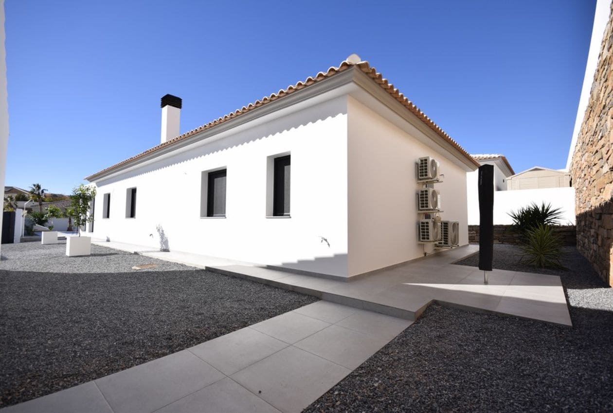 3 soveværelse Villa til salg i Arboleas med swimmingpool - € 274.995 (Ref: 8688250)