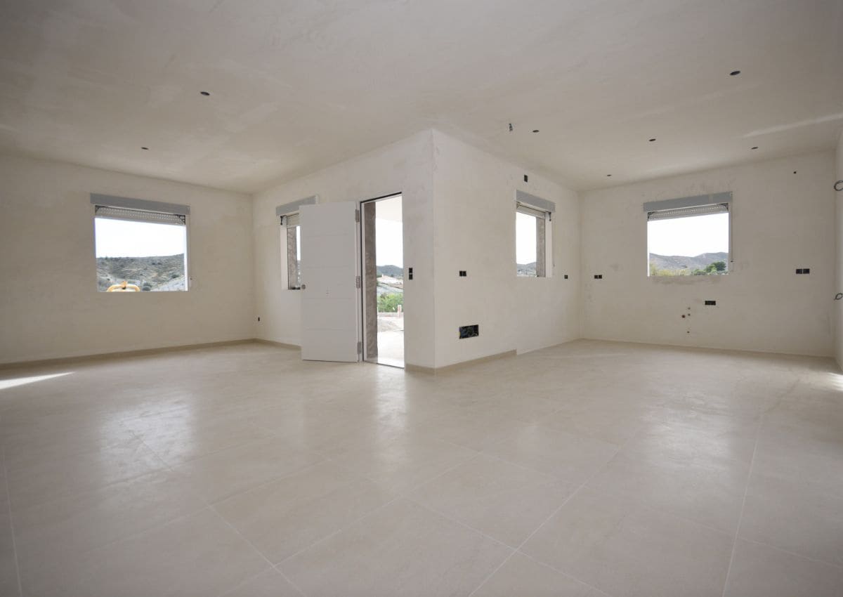 3 makuuhuone Huvila myytävänä paikassa Arboleas mukana uima-altaan - 287 000 € (Ref: 8688250)