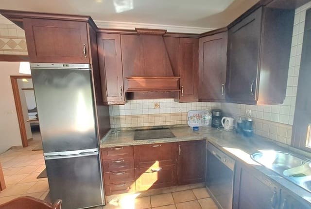 4 quarto Casa em Banda para venda em Iznájar com piscina - 850 000 € (Ref: 8690686)