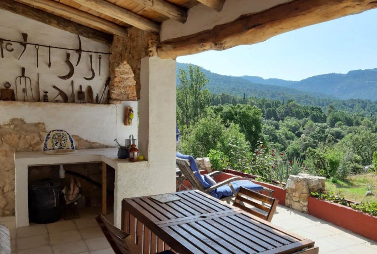 6 soveværelse Finca/Landehus til salg i Segura de la Sierra med swimmingpool - € 555.000 (Ref: 8769805)