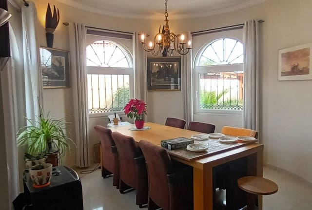 3 soveværelse Villa til salg i Partaloa med swimmingpool - € 259.000 (Ref: 8783060)