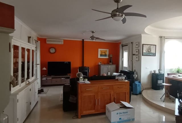 3 soveværelse Villa til salg i Partaloa med swimmingpool - € 259.000 (Ref: 8783060)