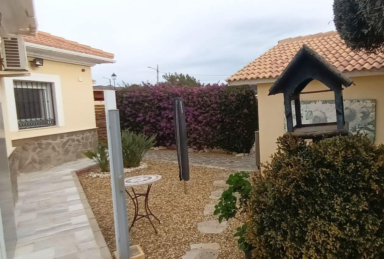 3 soveværelse Villa til salg i Partaloa med swimmingpool - € 259.000 (Ref: 8783060)