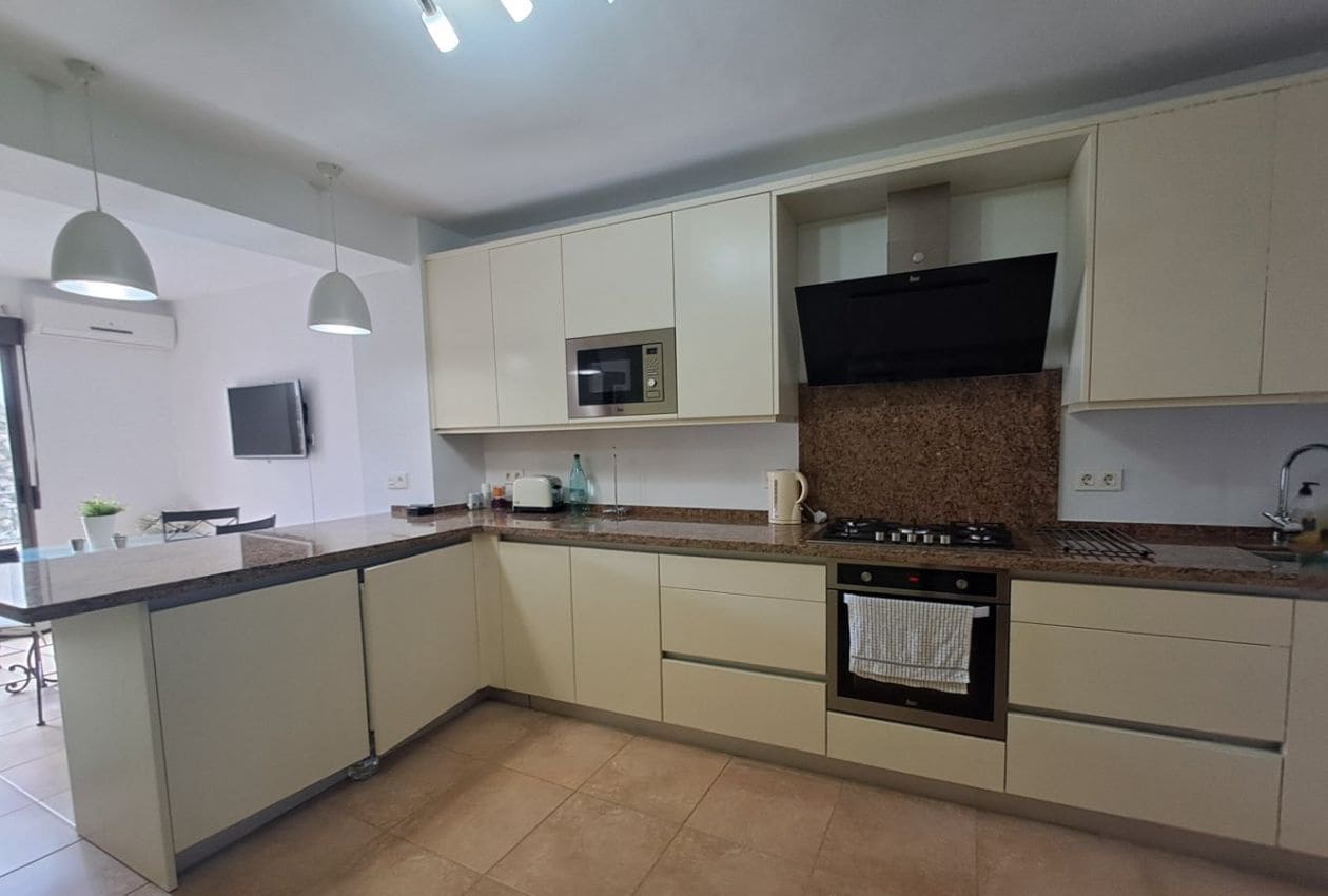 4 soverom Hus til salgs i Algarinejo - € 144 000 (Ref: 8855774)