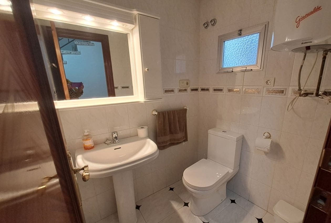 4 soverom Hus til salgs i Algarinejo - € 144 000 (Ref: 8855774)