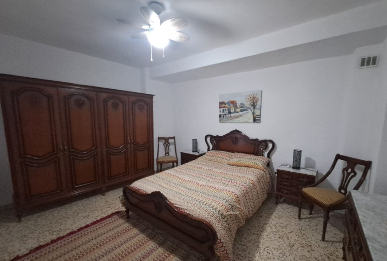 4 soverom Hus til salgs i Algarinejo - € 144 000 (Ref: 8855774)