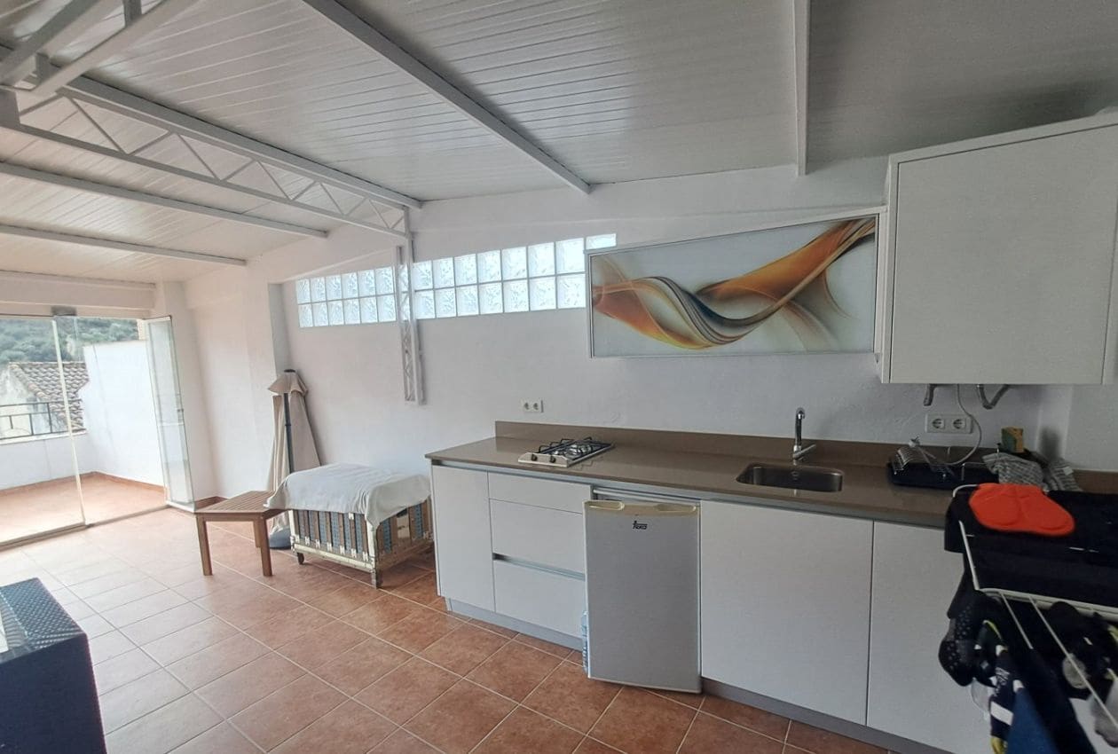 4 soverom Hus til salgs i Algarinejo - € 144 000 (Ref: 8855774)