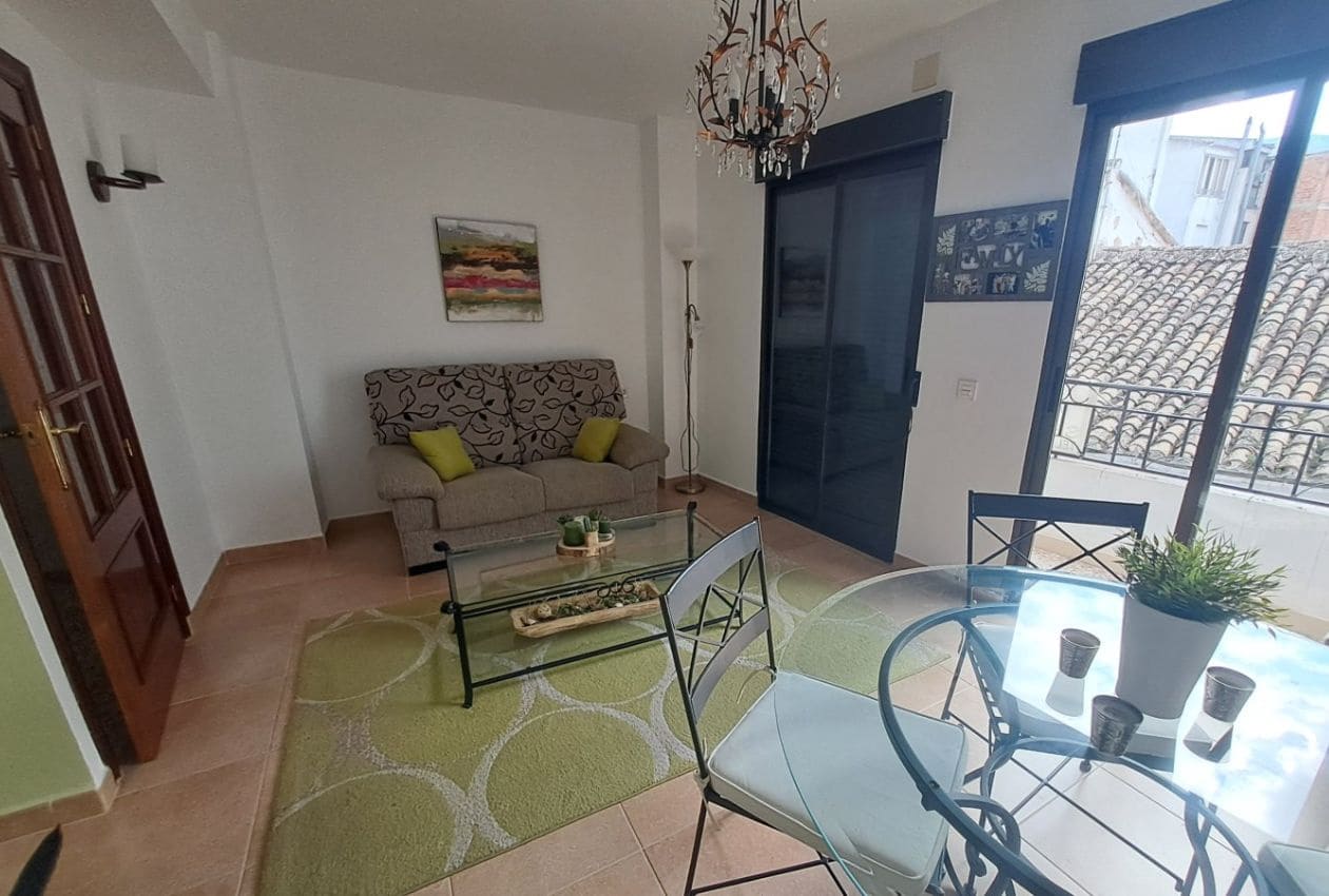 4 soverom Hus til salgs i Algarinejo - € 144 000 (Ref: 8855774)