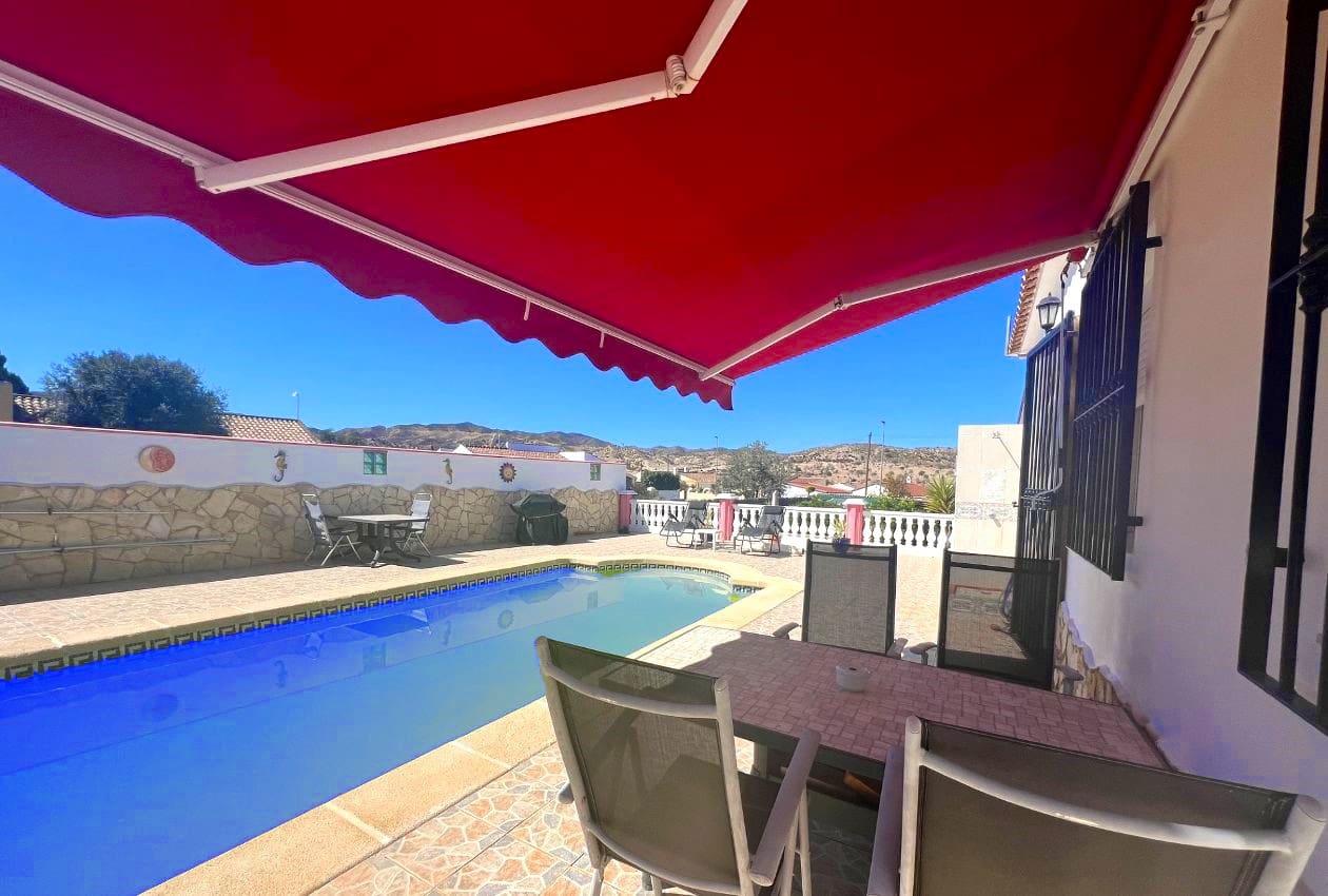 2 soveværelse Villa til salg i Arboleas med swimmingpool - € 225.000 (Ref: 8882325)