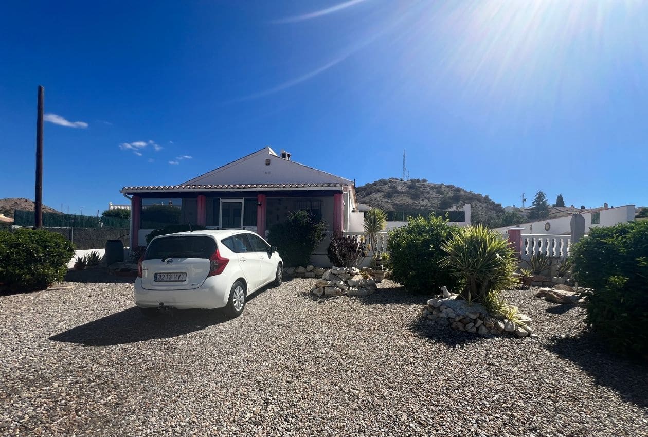 2 soveværelse Villa til salg i Arboleas med swimmingpool - € 225.000 (Ref: 8882325)