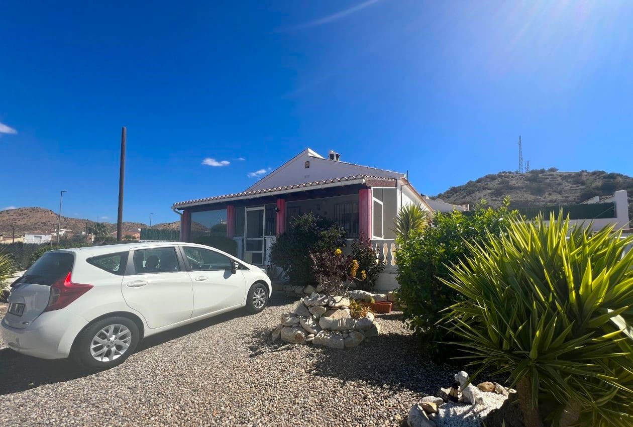 2 soveværelse Villa til salg i Arboleas med swimmingpool - € 225.000 (Ref: 8882325)