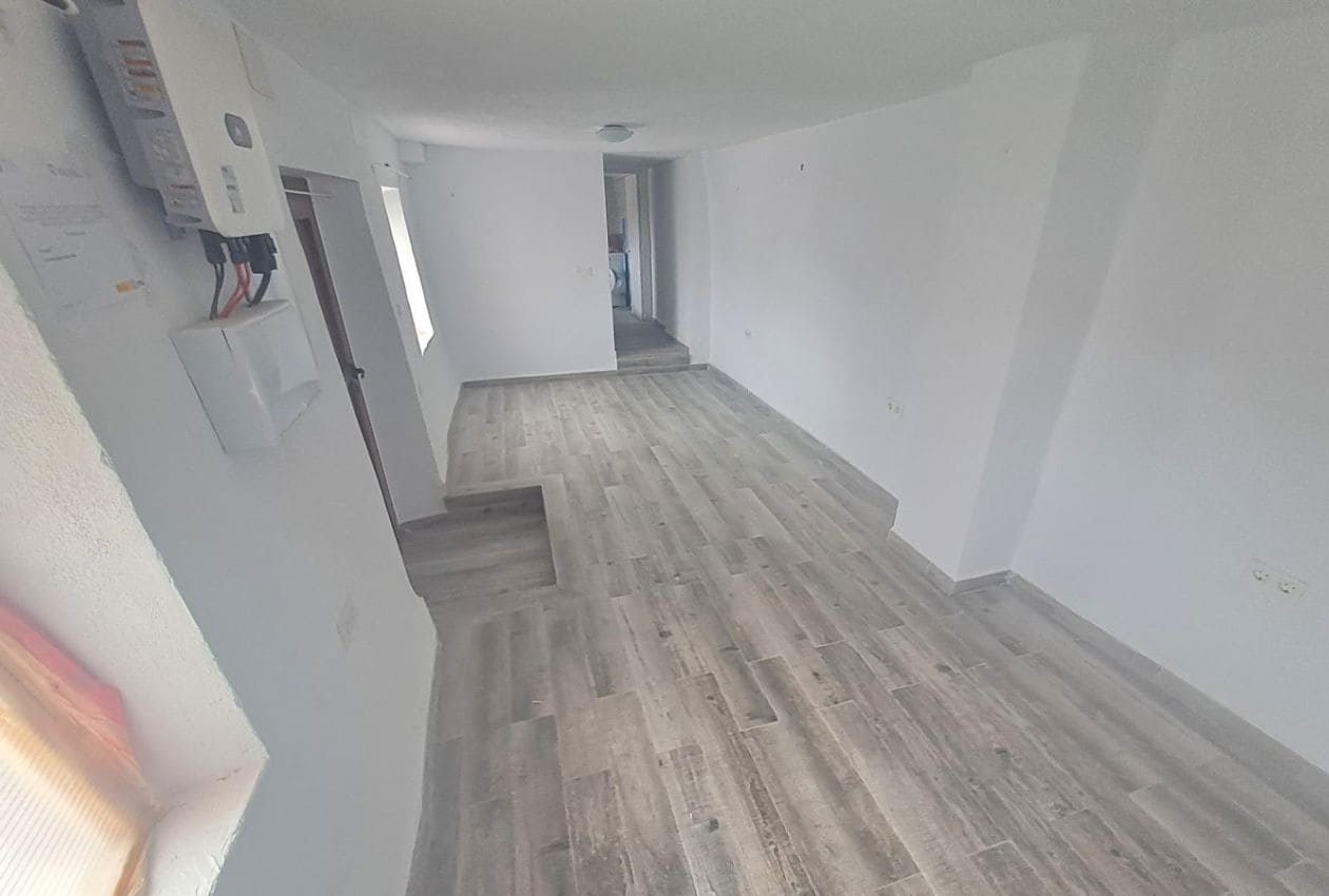 3 soveværelse Byhus til salg i Colomera - € 59.000 (Ref: 8895746)